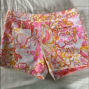 Bright color Lilly Pulitzer Addie shorts. VGUC